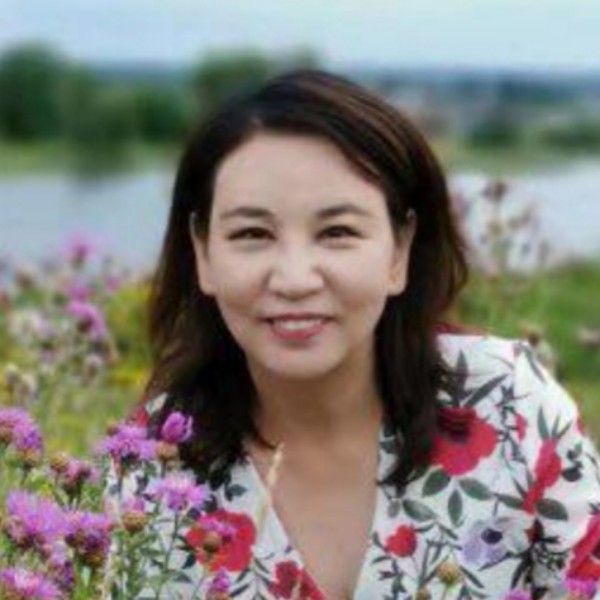 安吉娜小姐姐的照片