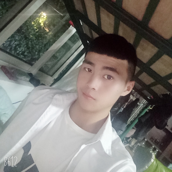 魔镜拾忆着急的照片