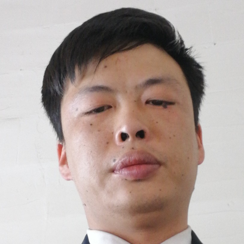 冷酷回首山水的照片