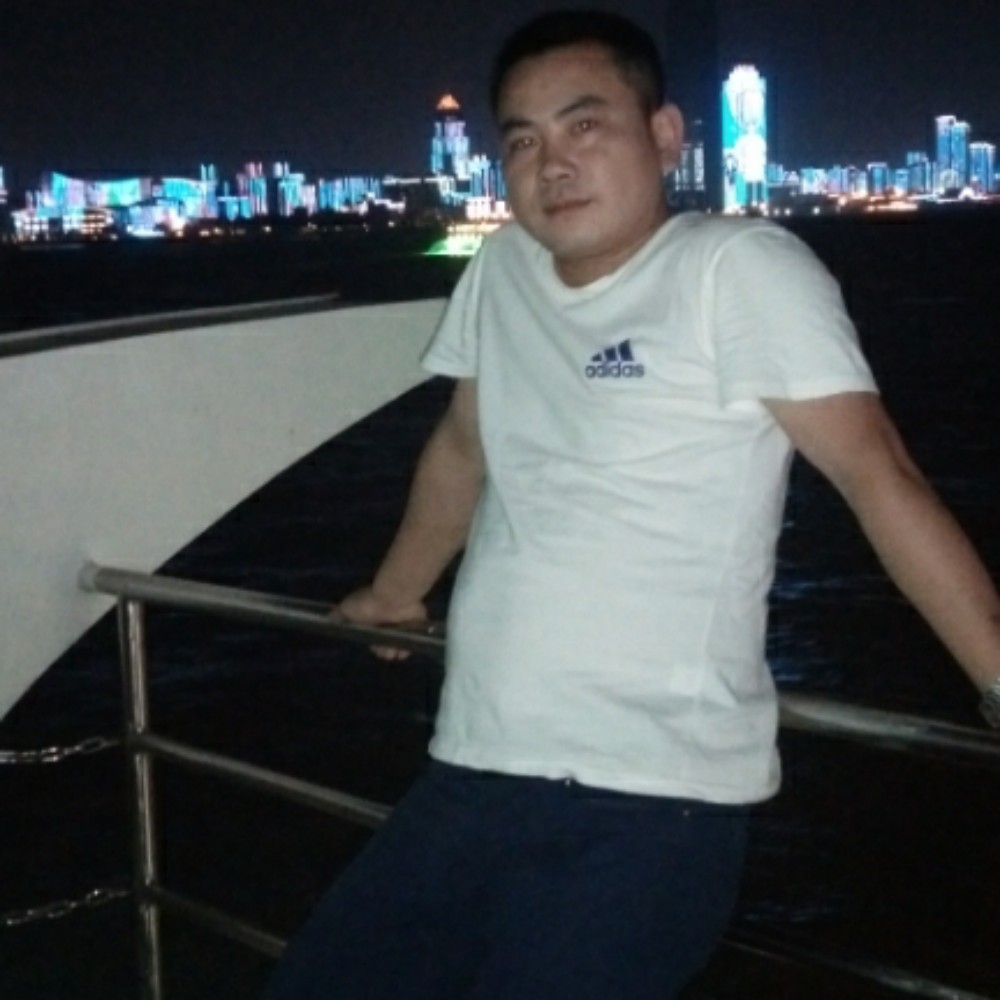 果汁苦恋零碎的照片