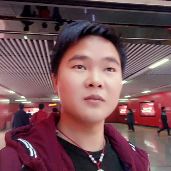 我们一起转身的照片