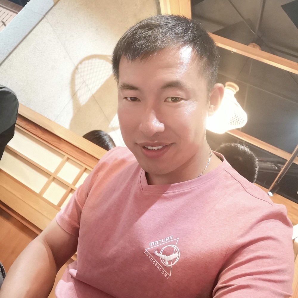 我是慕白的照片
