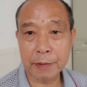 威武浅吻跳跳糖的照片