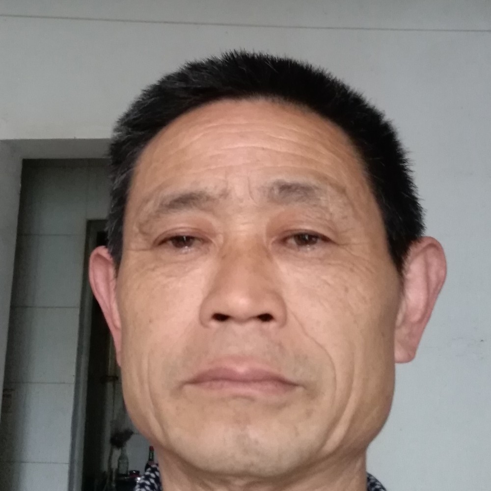 鼠标闻执着的照片