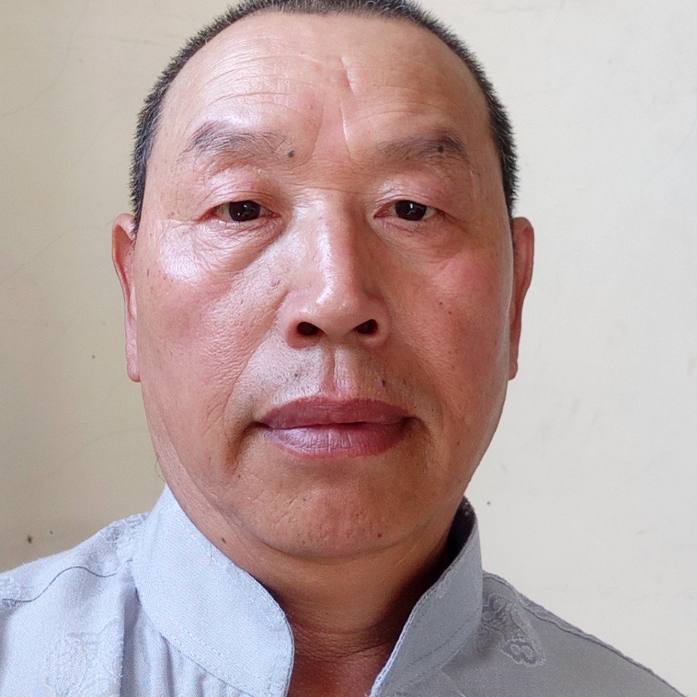 穿越红尘的照片