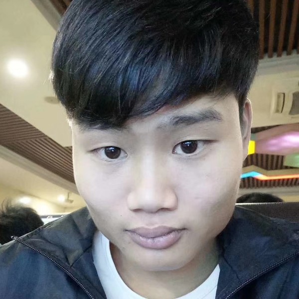 叶妖的照片