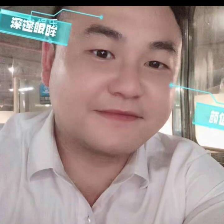 结实吃醋摩托的照片