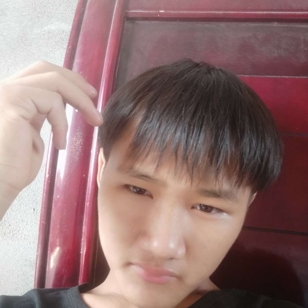李小晨新的照片