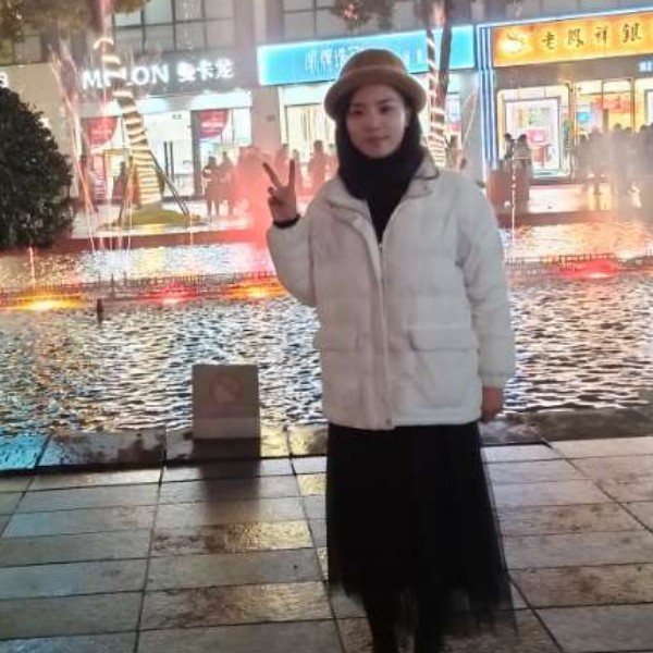 Aimee.的照片