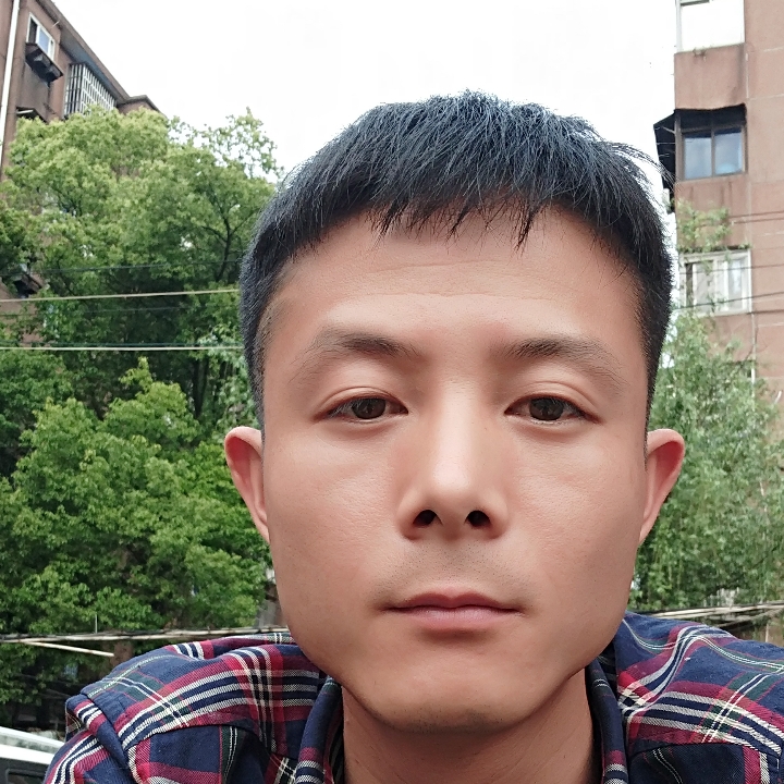 明媚吃醋绝影的照片