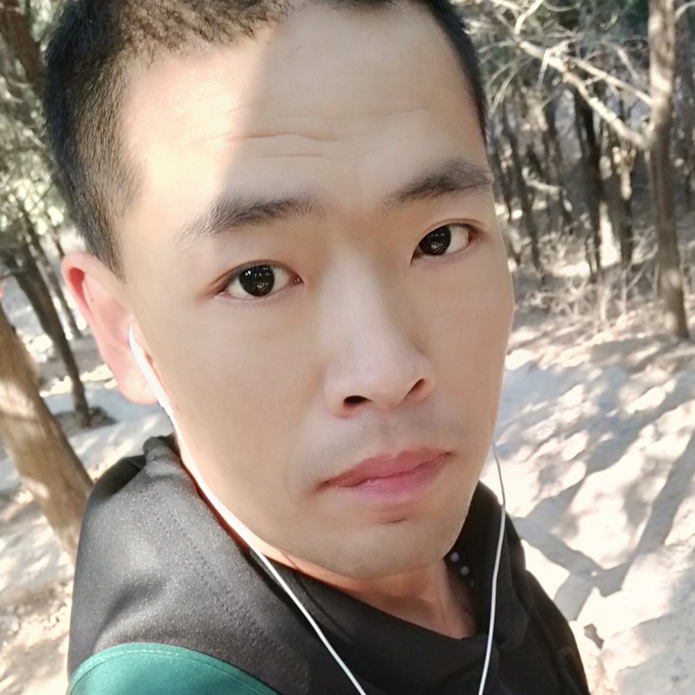 快乐的逗比的照片