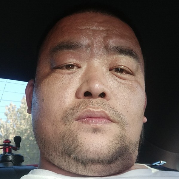 二手冰箱的照片