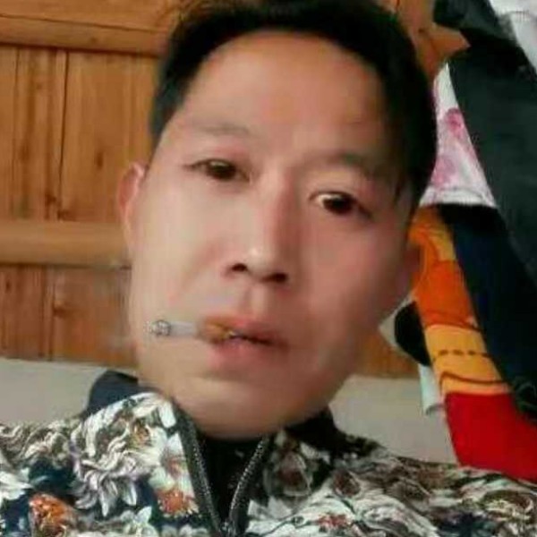 专注向外套的照片