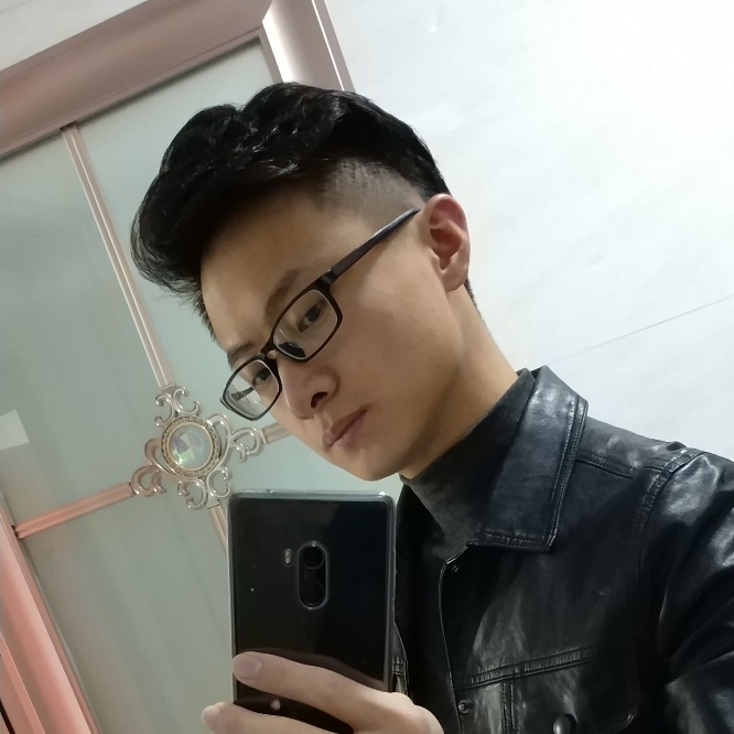 不言诺的照片