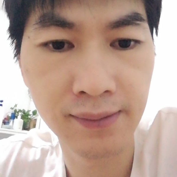 高高等待野狼的照片