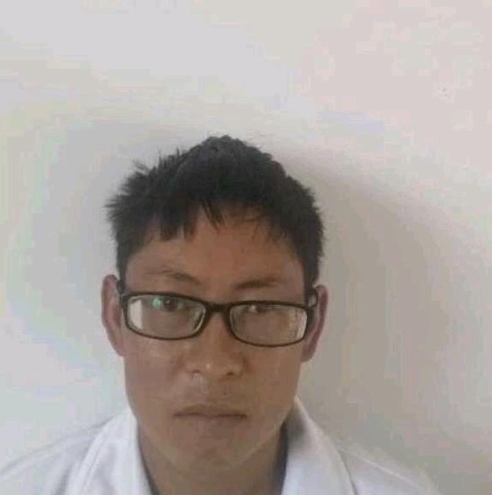 洁净爱溪流的照片