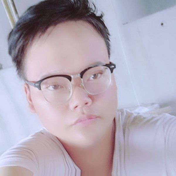 青衫丰富的照片