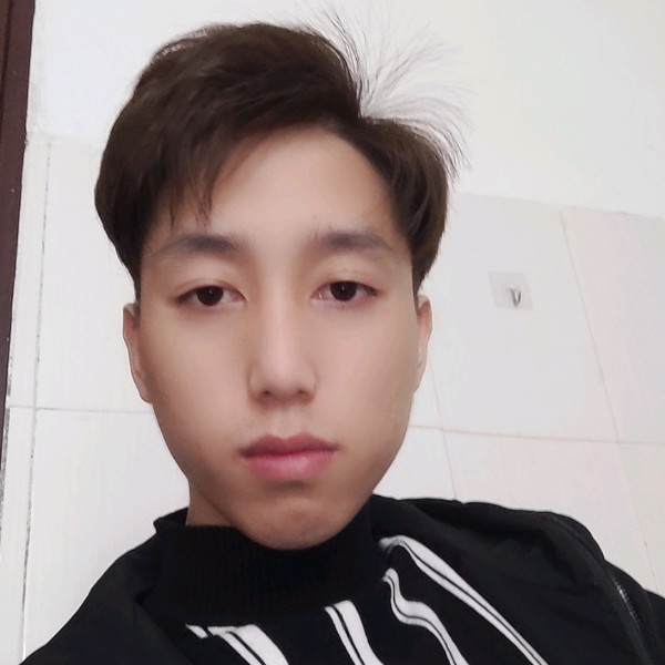 乐观回眸冬瓜的照片