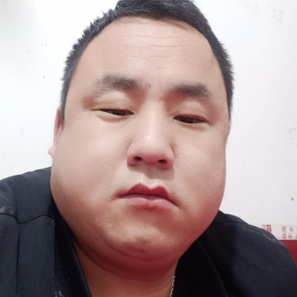 路人那畅快的照片