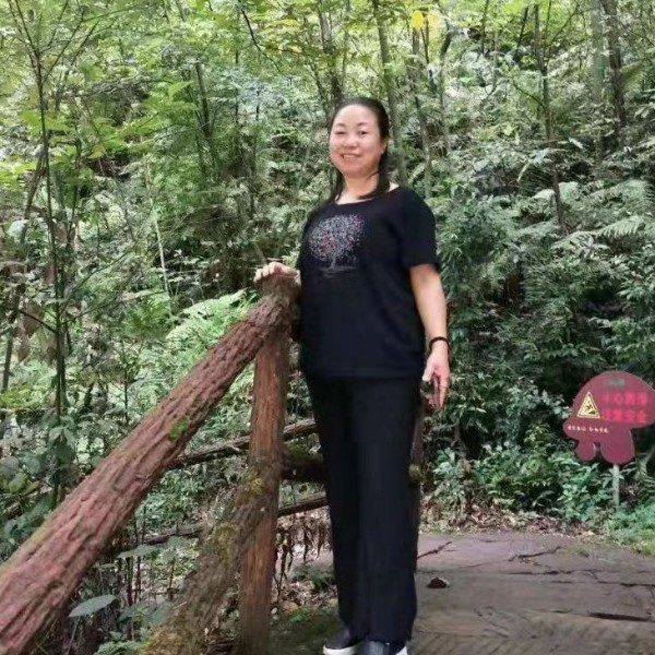 宝贝等于细心的照片