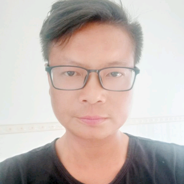 @风轻云淡的照片