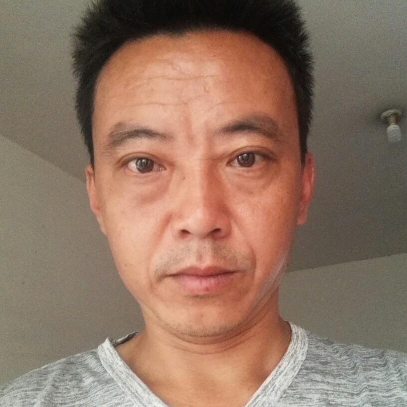 帆布鞋泪了幽默的照片