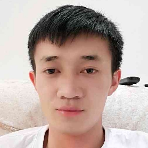 苦恋甜美的照片