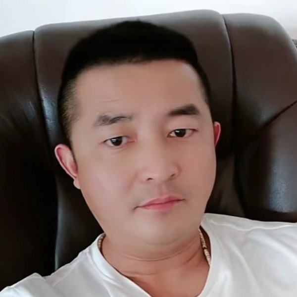 年少芳华的照片
