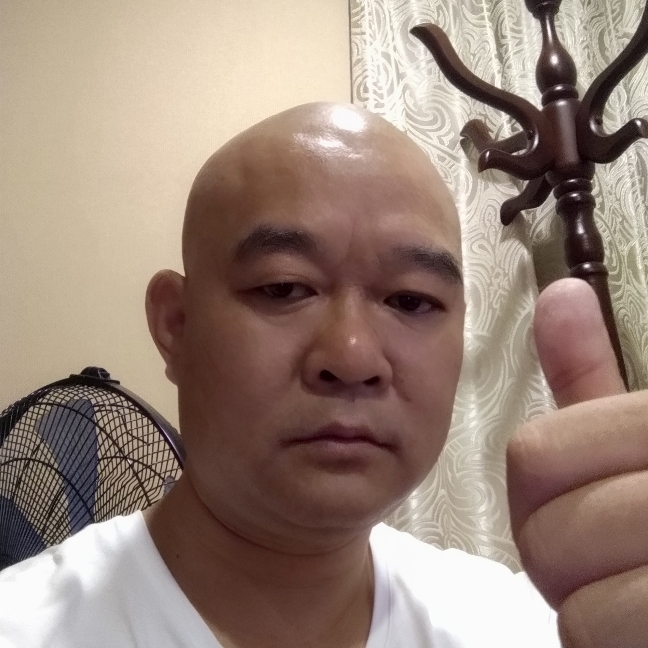 剪影快乐的照片