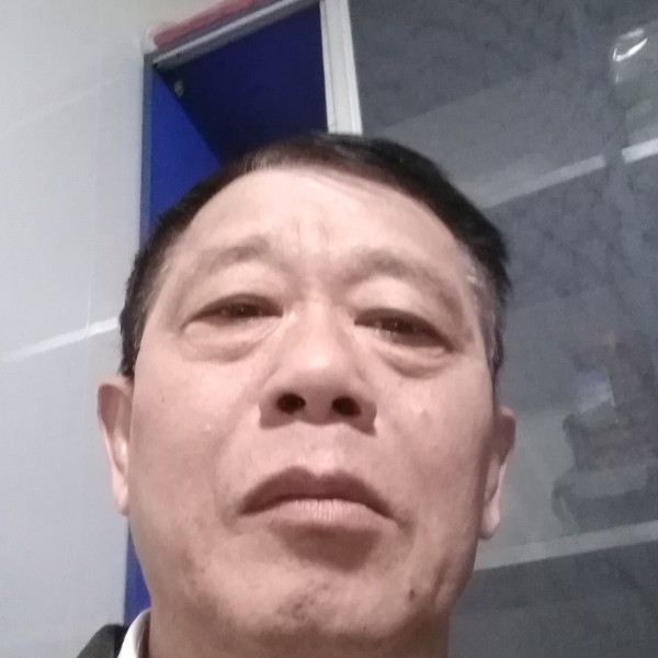 帅哥积极老朱的照片