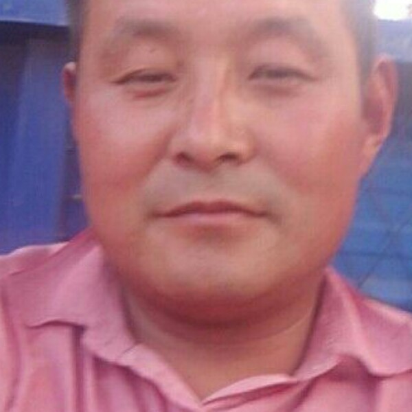 贤惠黄豆的照片