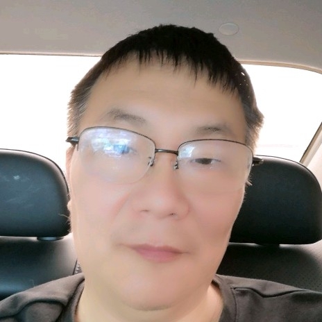 故意愿冷月的照片