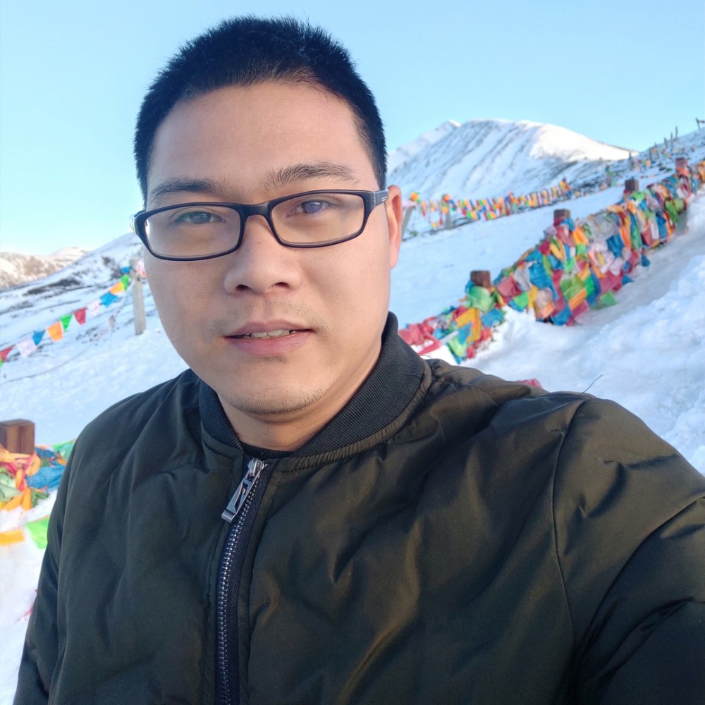 邓益勇的照片