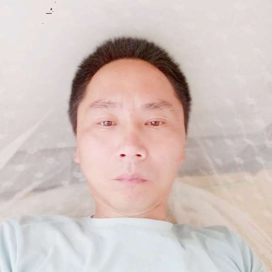 善良苦恋哈密瓜的照片