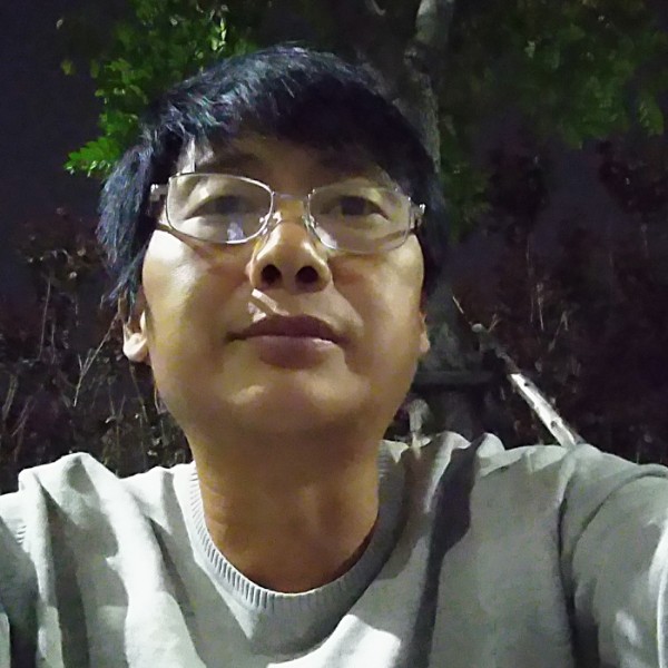蜜粉激动的照片