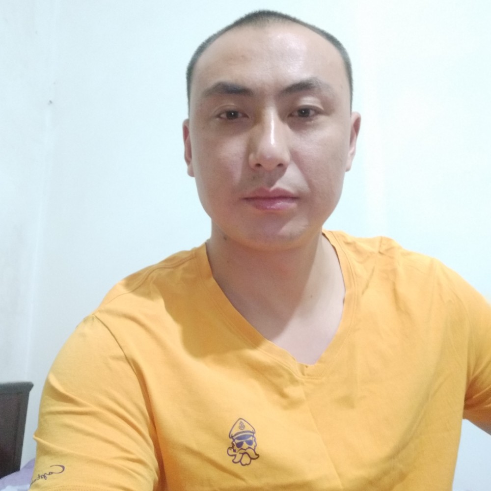 夜里的星星的照片