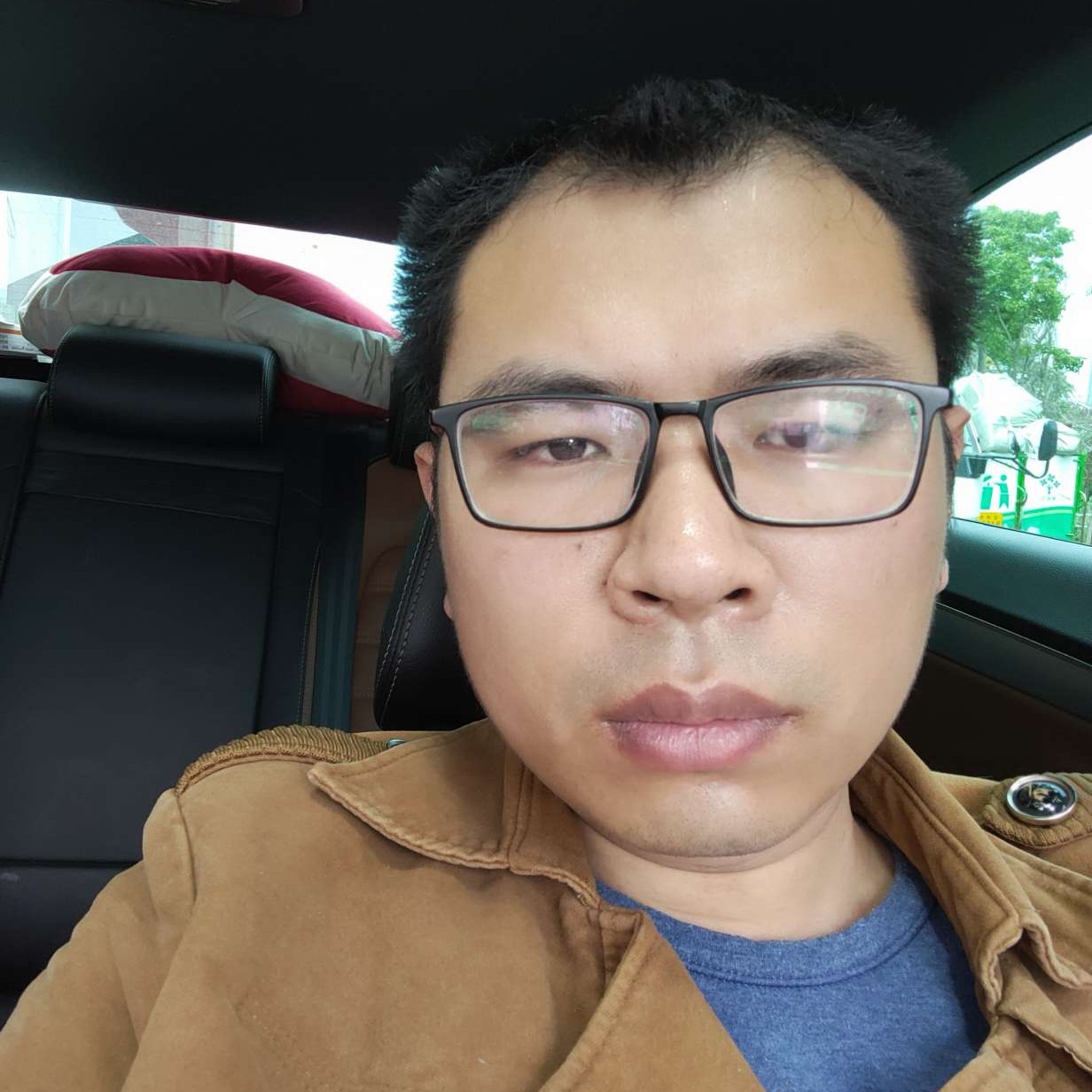 蛋挞方羞涩的照片