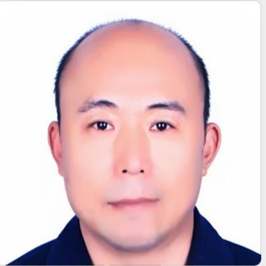 丑出天际的照片