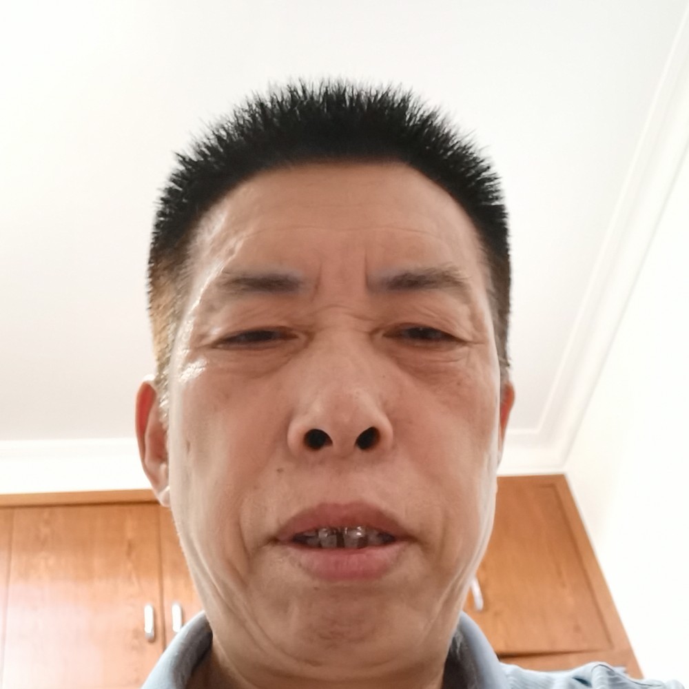 善良用逐风的照片