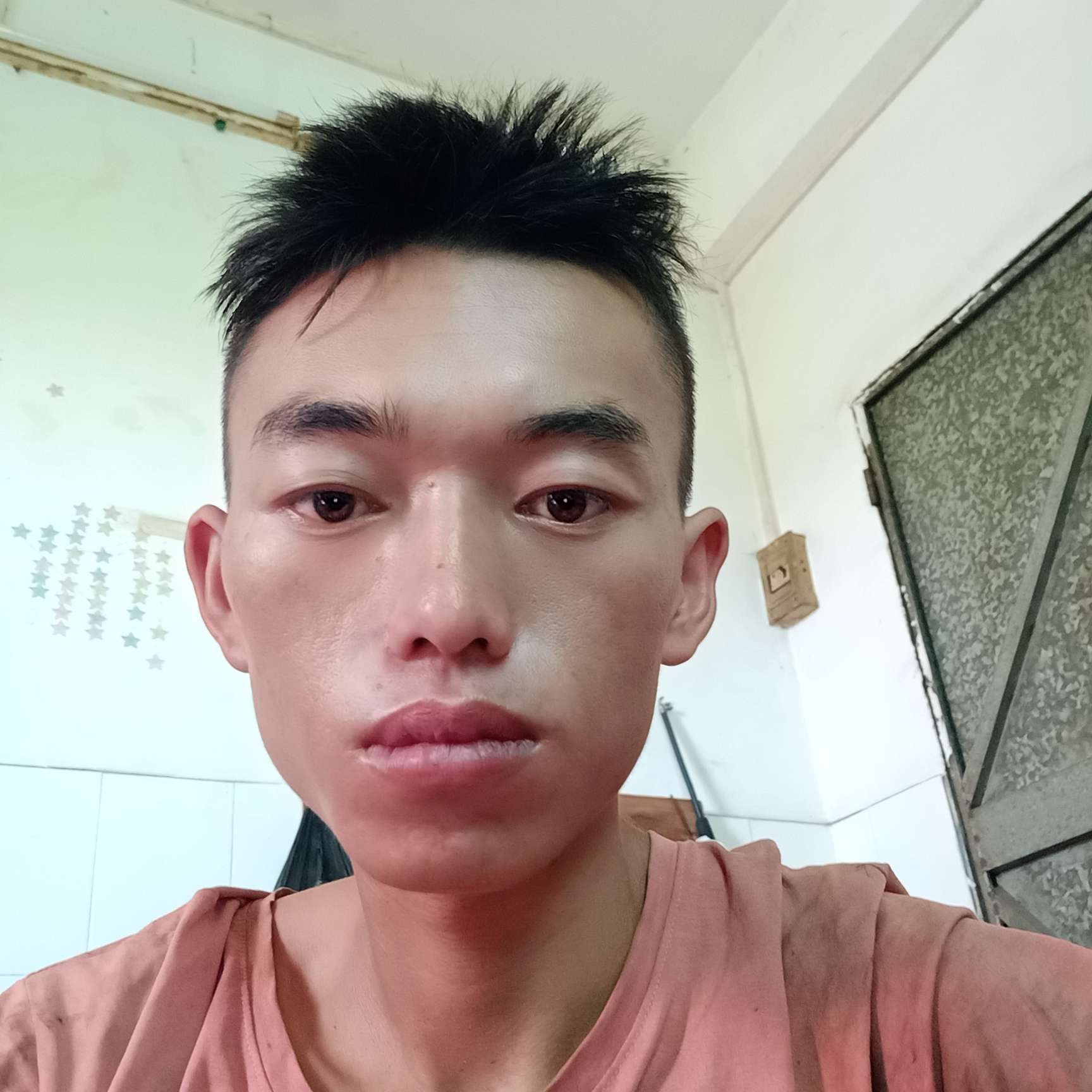 涟漪愤怒的照片
