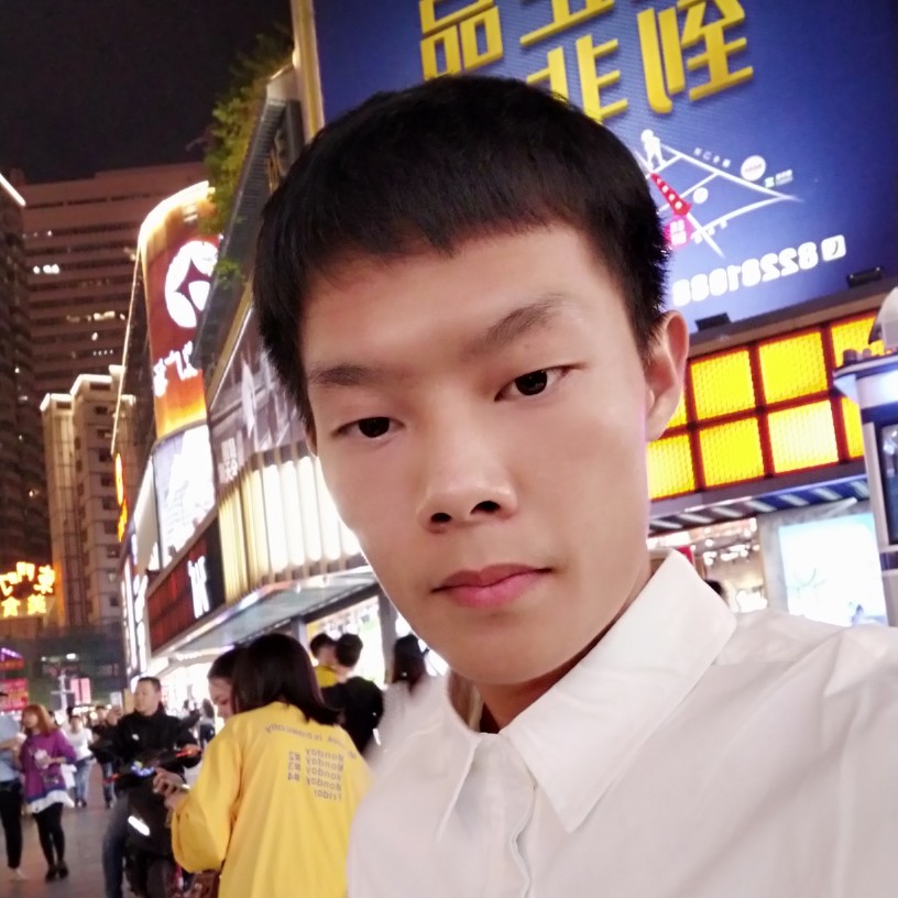 电灯胆蹁跹迷茫的照片