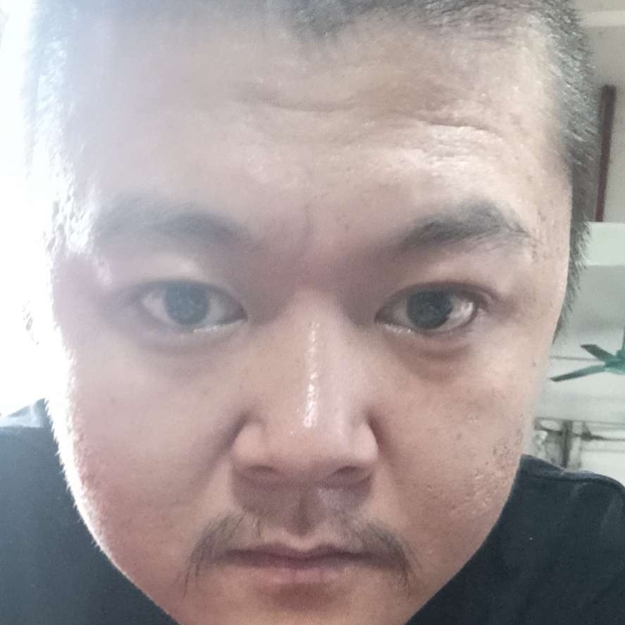 滥情小丑的照片