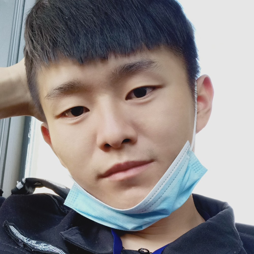 念旧小城已三更的照片