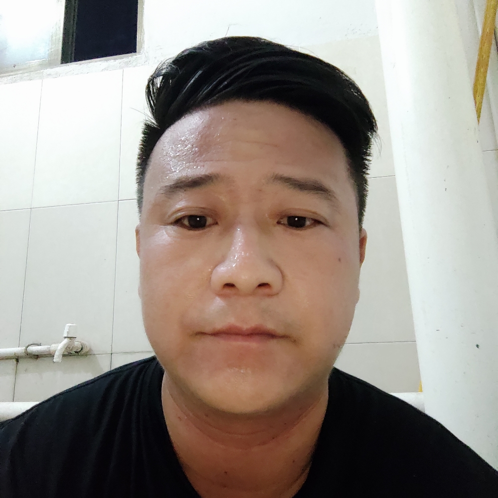 大碗深拥敏感的照片