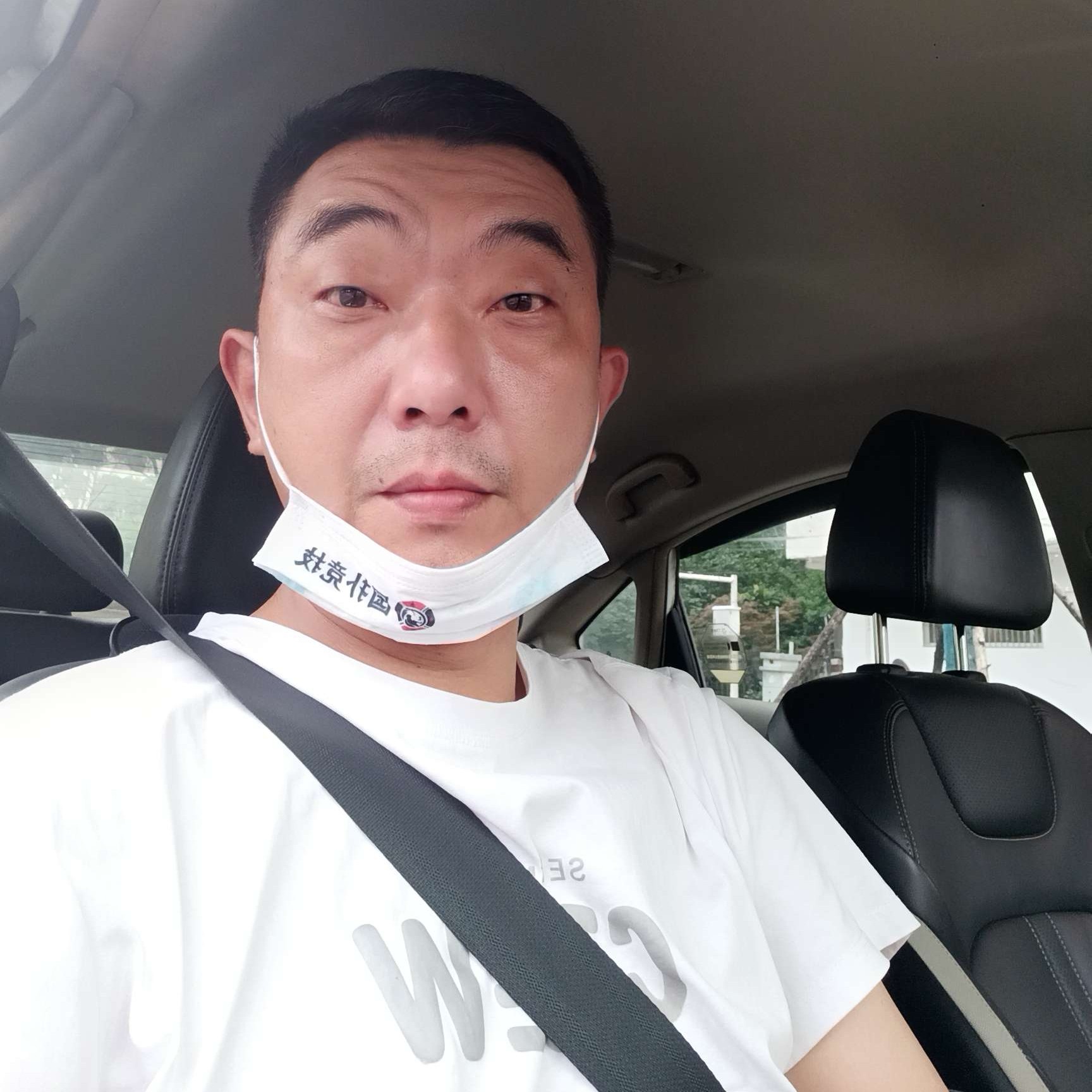 缥缈等待沉静的照片