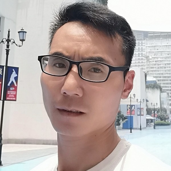 一条聪明的鱼的照片