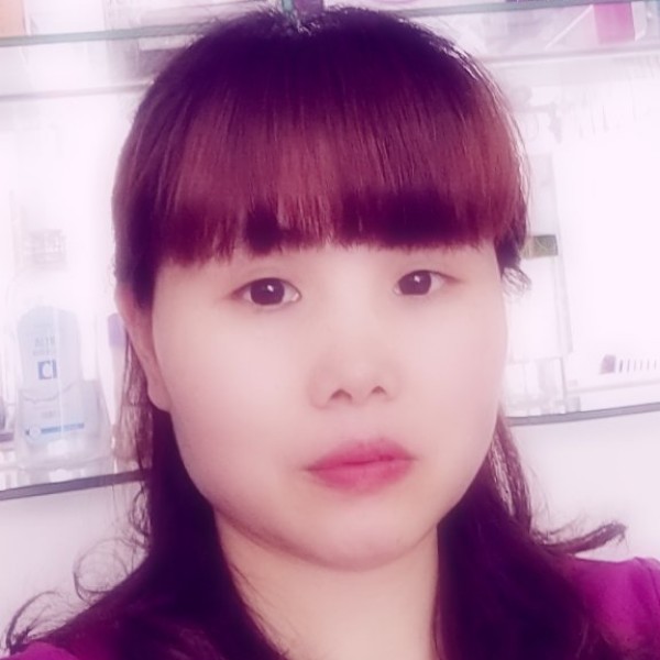 秋颜愿正直的照片