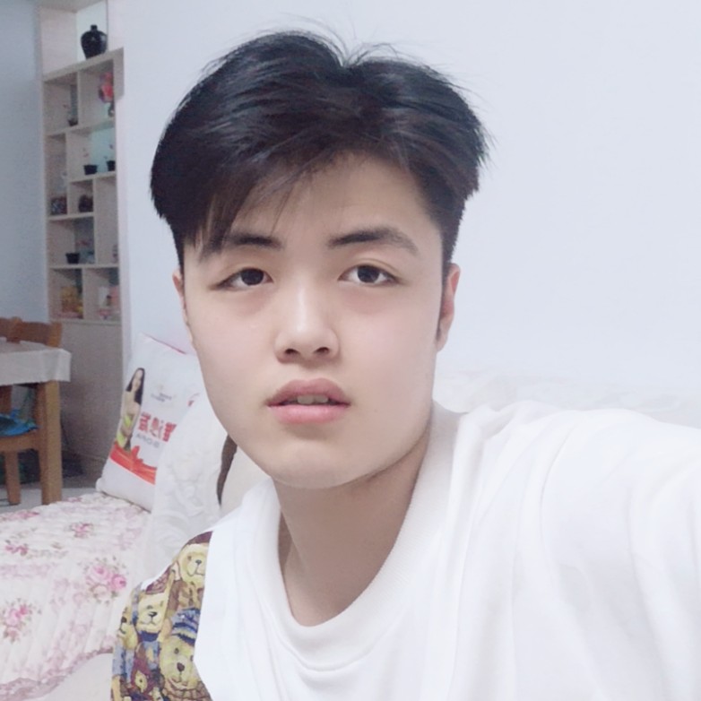 慕梓郴的照片