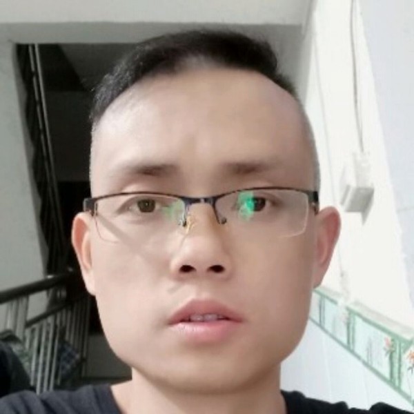调皮苦恋大炮的照片