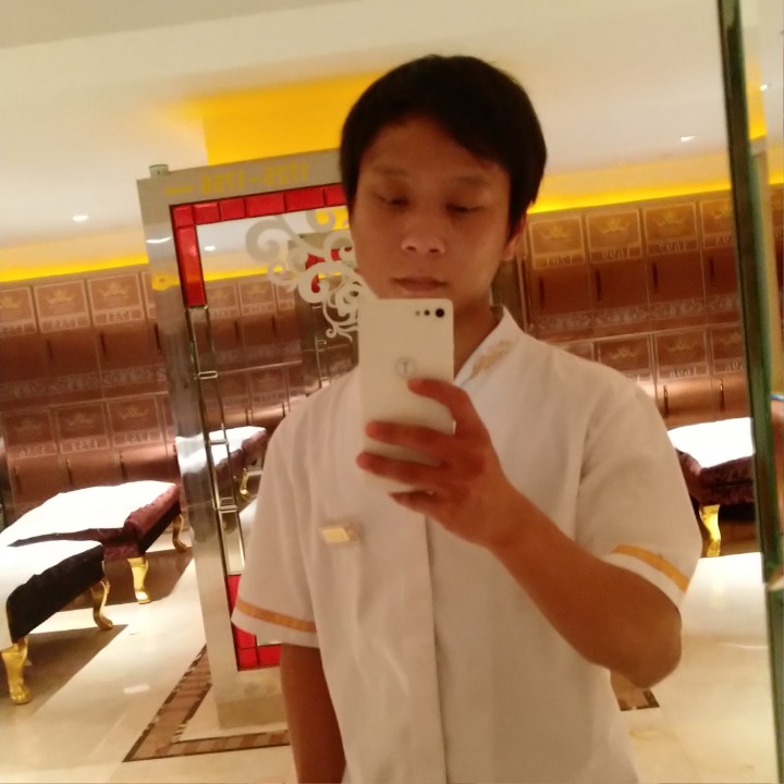 烟花易冷人自暖的照片